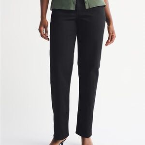 Abercrombie Mid-Rise 90s Straight Jean